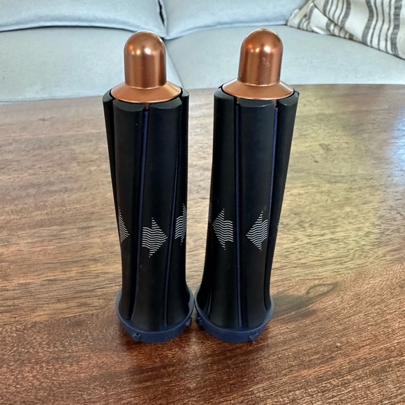 Dyson - attachments - Picture 2 of 2